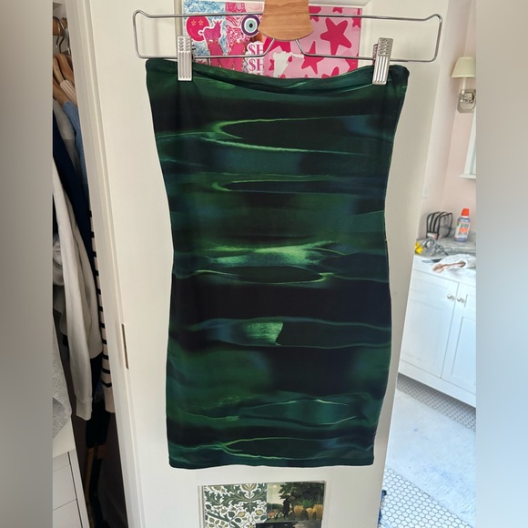 WHITE FOX GREEN STRAPLESS DRESS - Picture 1 of 1